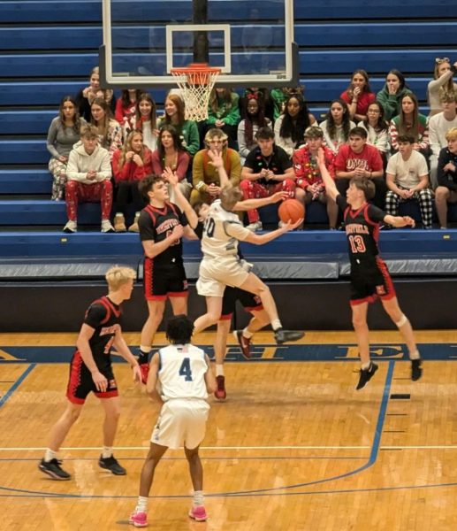 Boys Basketball Defeats Hempfield (Photos)