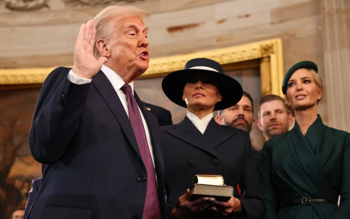 Image credit to
https://www.freemalaysiatoday.com/category/world/2025/01/21/trump-does-not-swear-on-bible-during-inauguration-no-impact-on-oath/