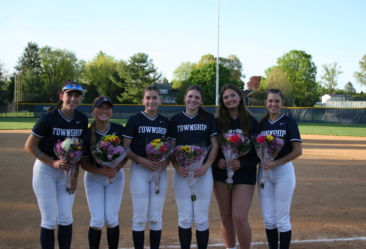 Six Seniors Lead the 2025 Softball Season