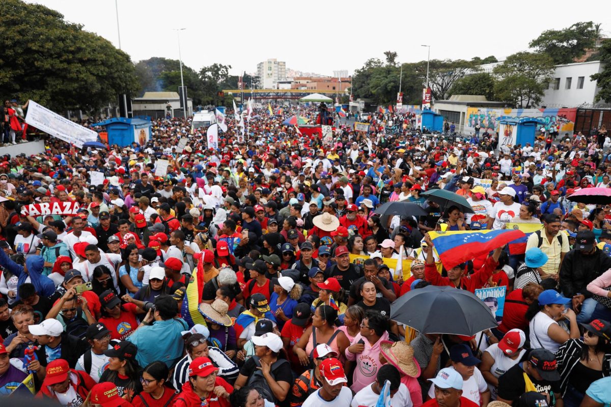 Government supporters participate in a march calling for the release of Venezuela’s ousted President Nicolas Maduro and his wife, Cilia Flores, after they were captured in a U.S. operation in the capital on January 3, in Caracas, Venezuela, January 7, 2026. REUTERS/Fausto Torrealba