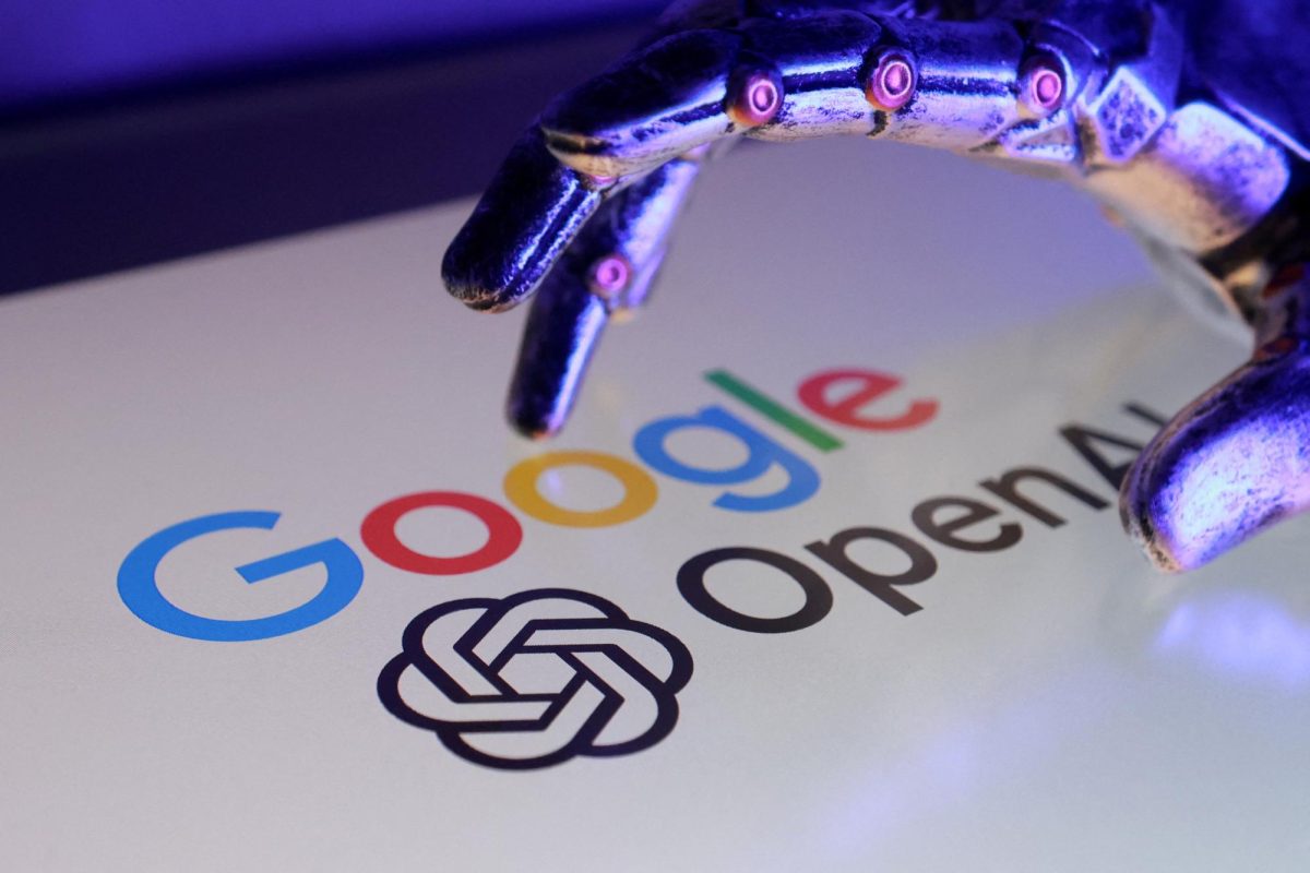 Open AI and Google logos are seen in this illustration taken on September 12, 2025. REUTERS/Dado Ruvic/Illustration