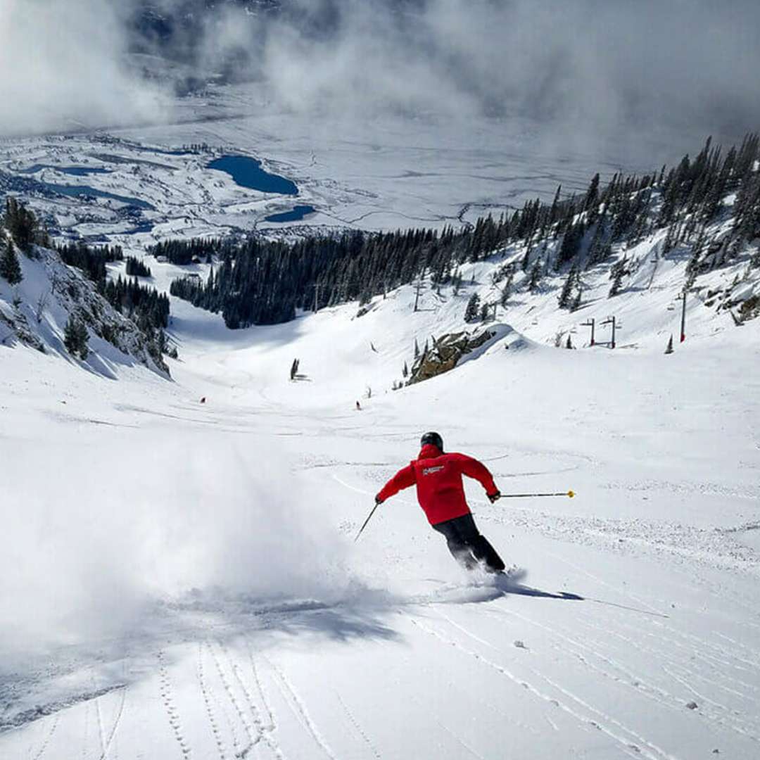Image Credit: https://hotelyellowstonejh.com/activity/skiing-snowboarding/