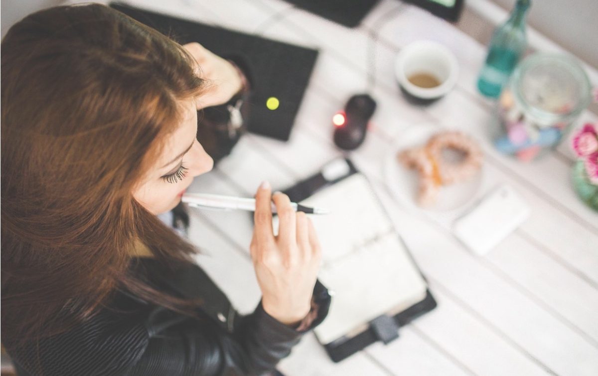 Image Credit: https://pixabay.com/photos/working-female-work-desk-office-791849/

