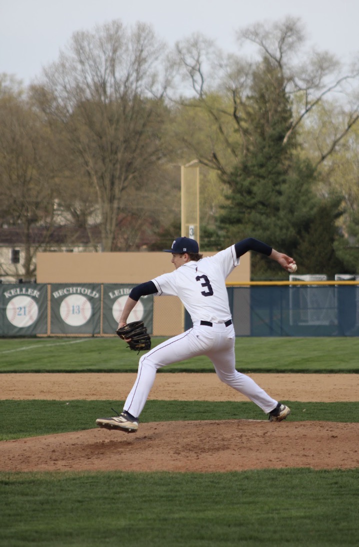Blue Streak Baseball Defeats Ephrata (Photos)